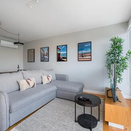 Guestready - Floor With A Stunning View Lägenhet
